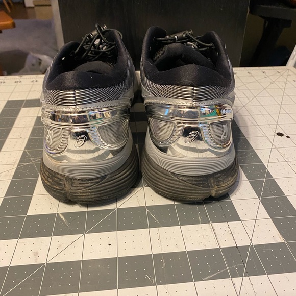 ASICS  gel- nimbus - Picture 3 of 4